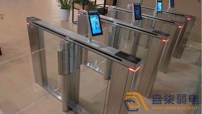 企業(yè)微信禁考勤一體機(jī)，快試試！